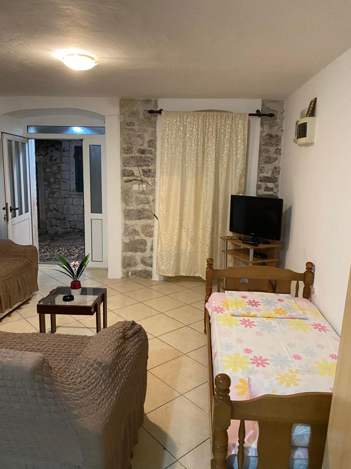 Pavle Apartmani ريسان المظهر الخارجي الصورة