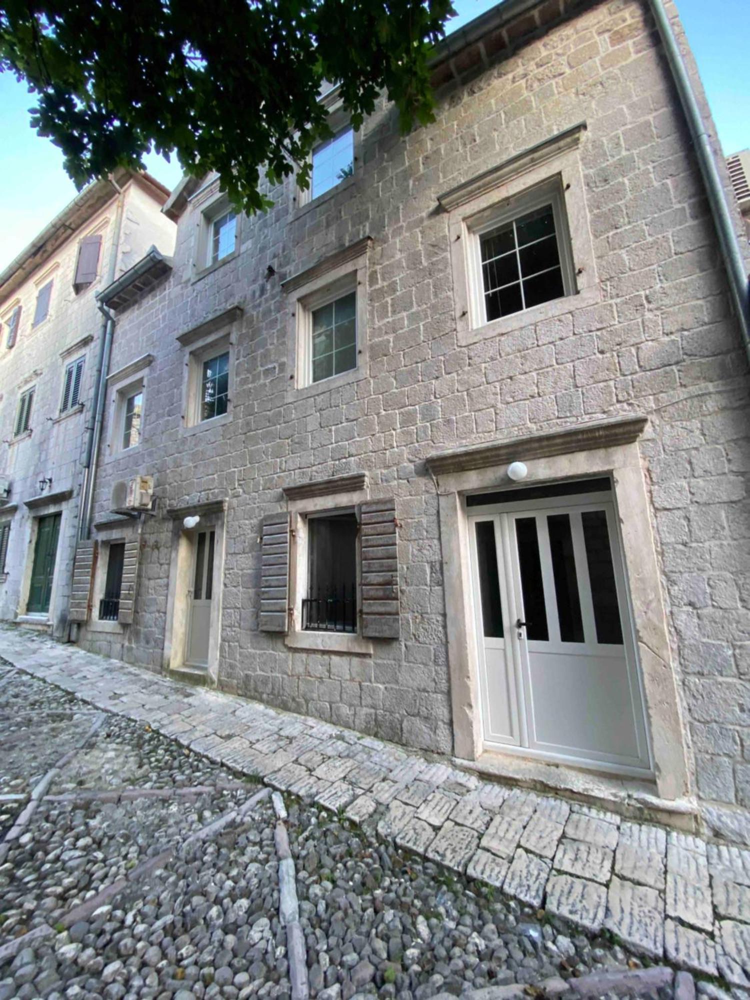 Pavle Apartmani ريسان المظهر الخارجي الصورة